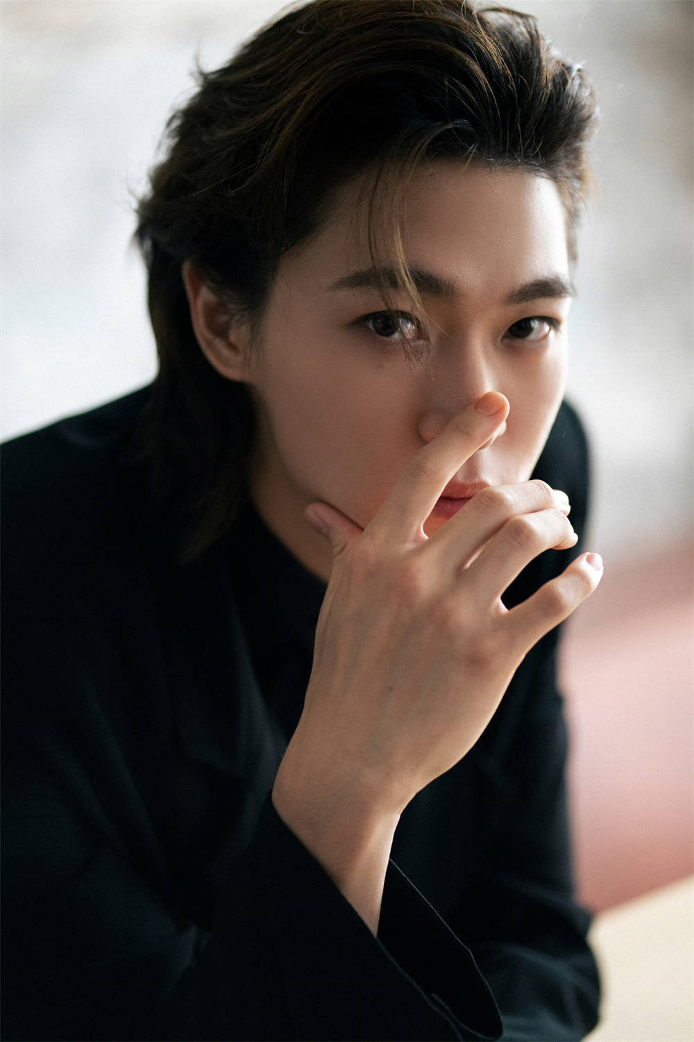 赞多微博音乐盛典获“年度进取歌手” 惊喜现身首映礼为电影助力 - 360娱乐，你开心就好